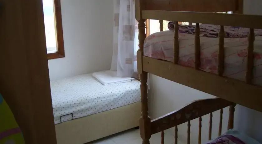 Эдремит: Yakamoz Tatil Sitesi