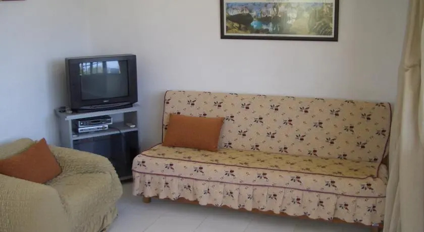 Эдремит: Yakamoz Tatil Sitesi