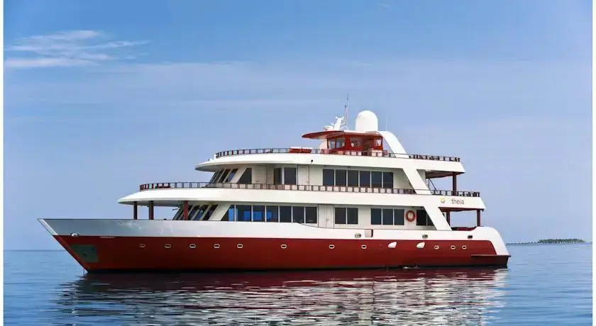 Северный атолл Мале: Theia Liveaboard