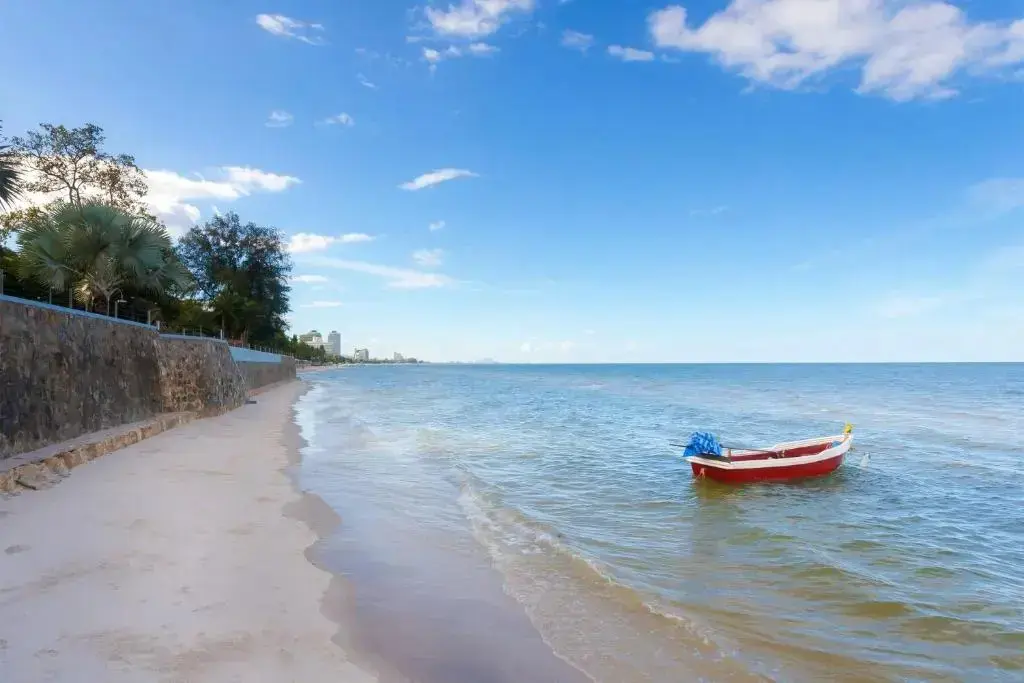 Хуахин: The Summer Hua Hin by Pantakarn