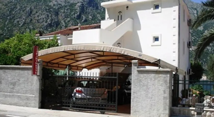 Стрп: Apartments Vuković Nikola