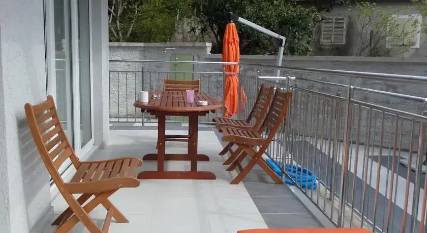 Тиват: Luxury Apartments Tivat