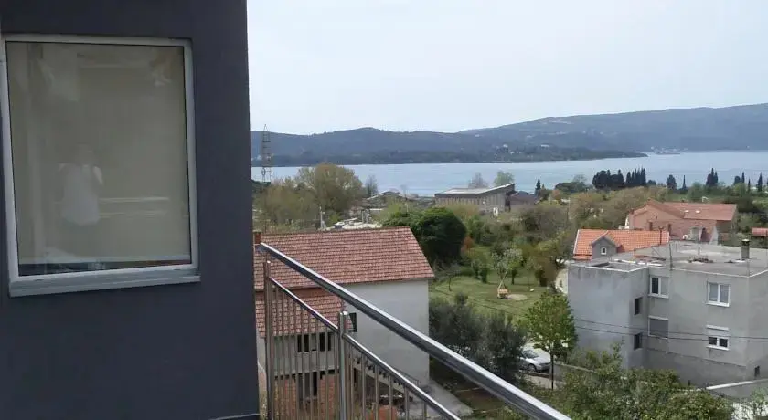 Тиват: Luxury Apartments Tivat