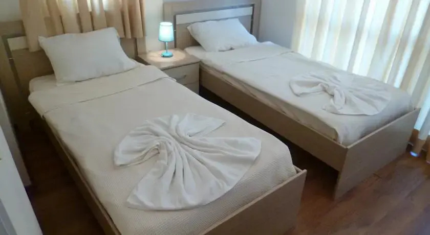Фетхие: Oasis Lettings
