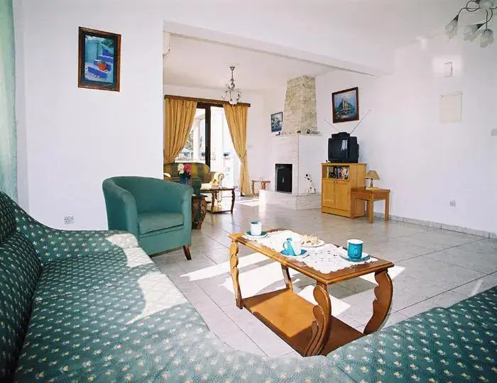 Пейя: Villa Kelly