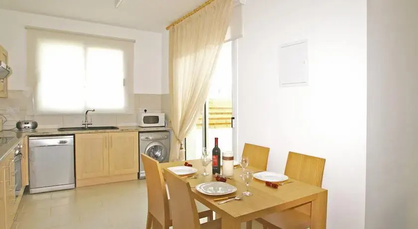 Протарас: Villa Berry