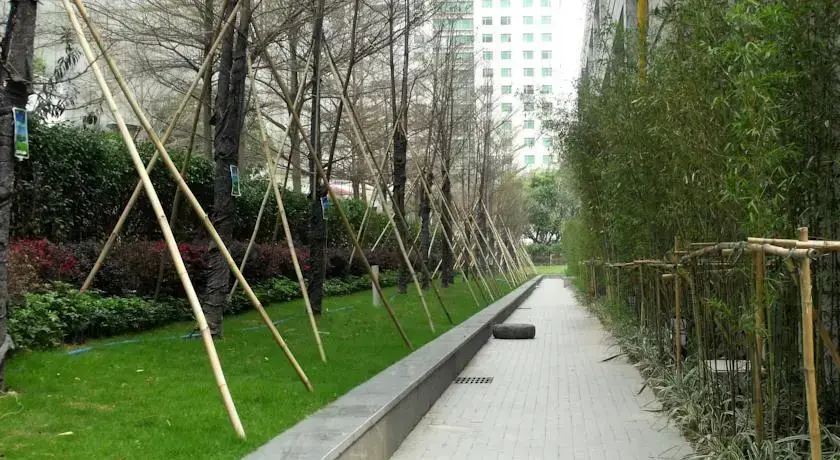 Гуанчжоу: Private Enjoy Home Apartment Hesheng Square Apartment