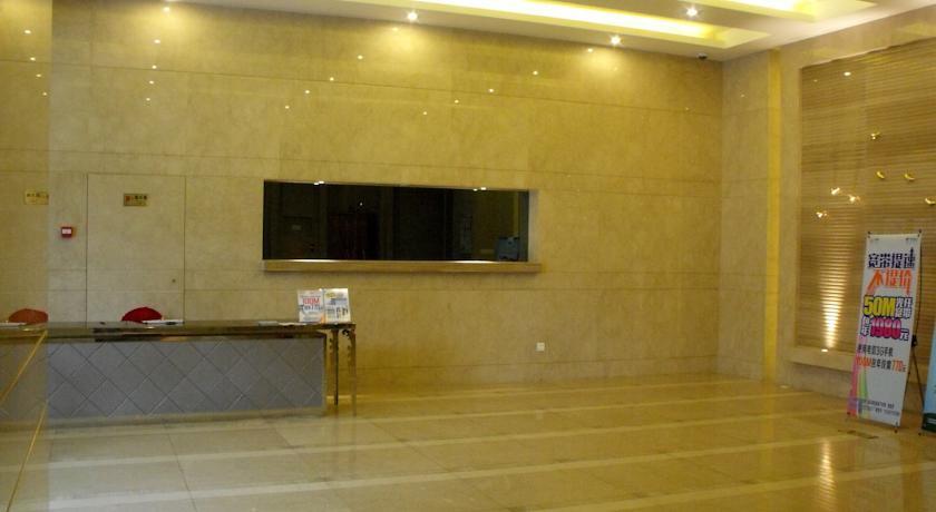 Private Enjoy Home Apartment Hesheng Square Apartment — фото 1