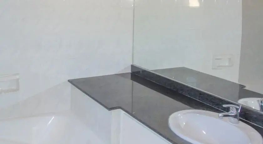 Агиос Тихонас: Rousos Epavlis Maisonette No. 9