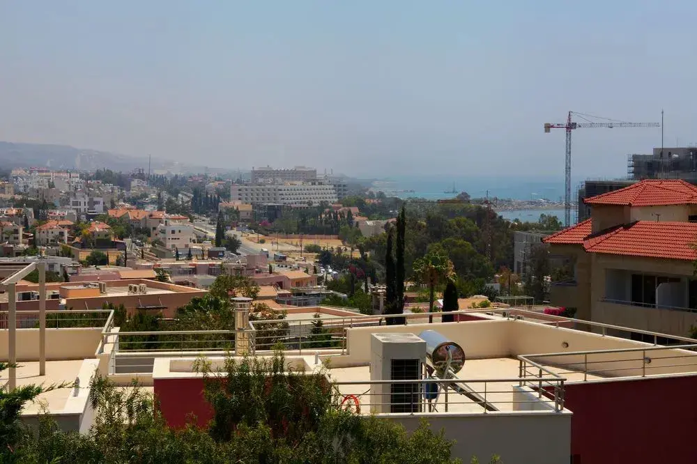 Агиос Тихонас: Likehome Amathusa Coastal Heights Holiday Accommodation