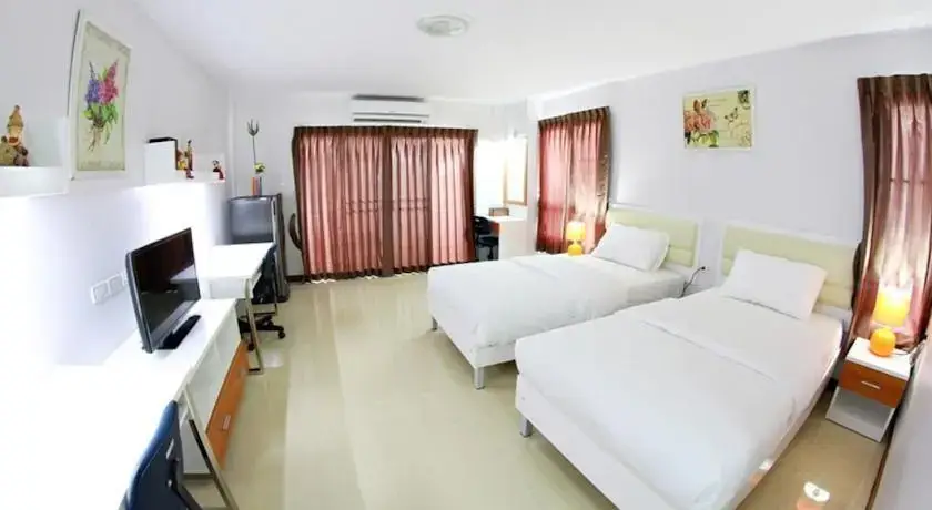 Bundit Parlor Salaya — фото 1