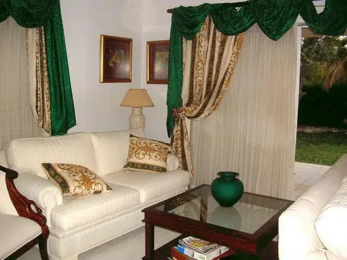 Пейя: Villa Eleni