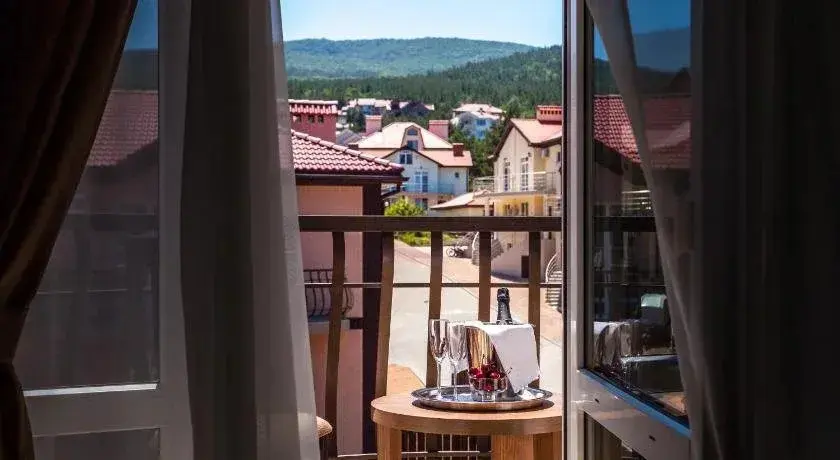 Кабардинка: Townhouse Kedrovaya Rosha