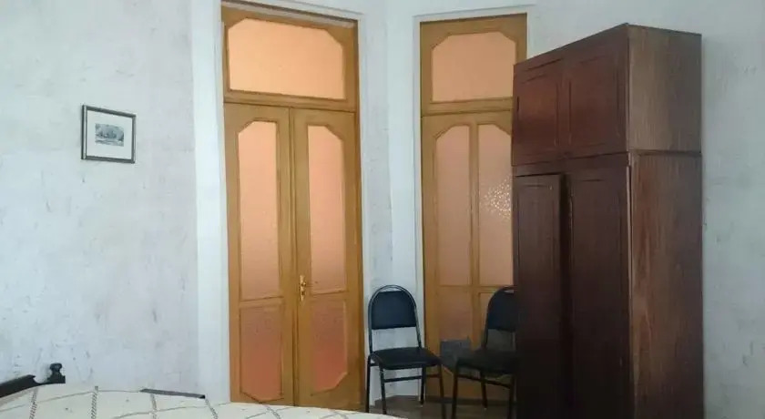 Батуми: Guest House Maia
