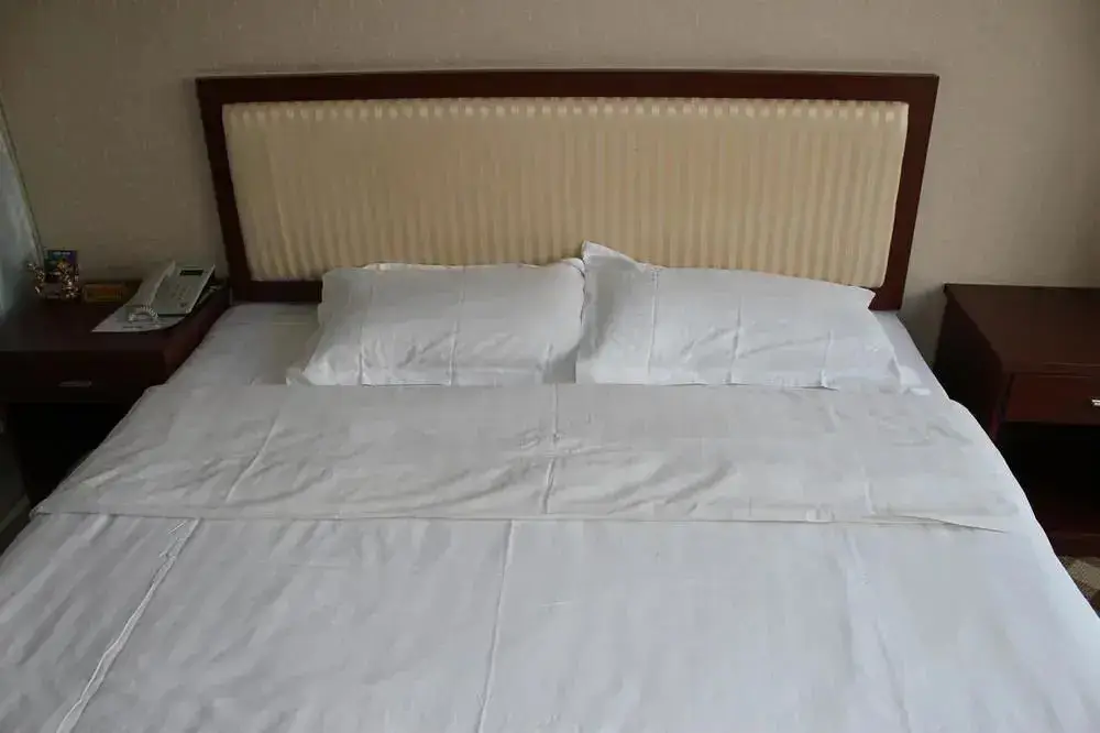 Пекин: Lu She Hotel - Beijing