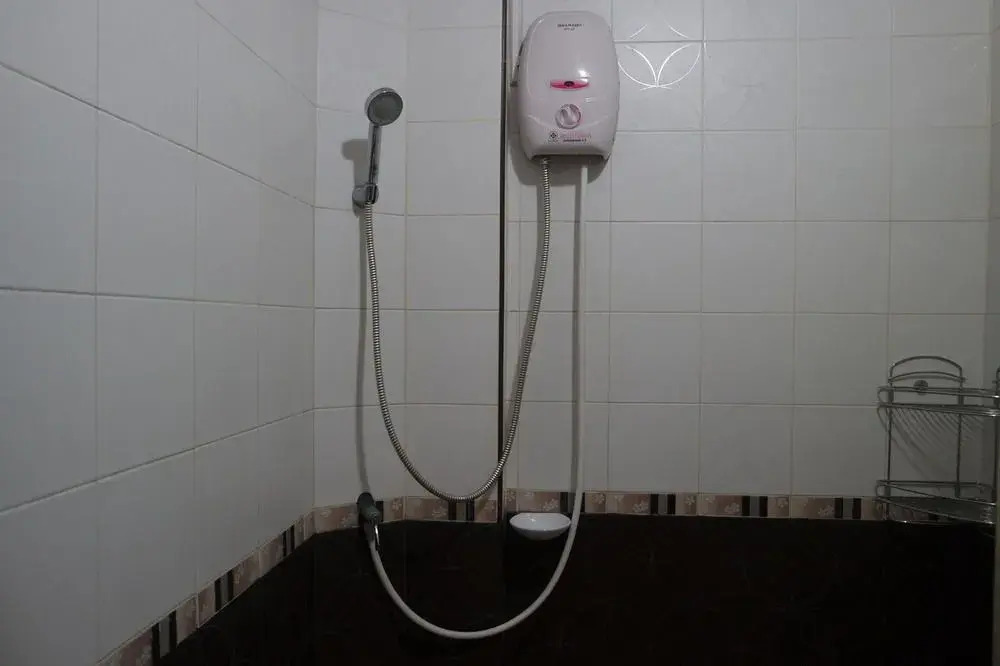 Сирача: Tarawadee Sriracha Apartment