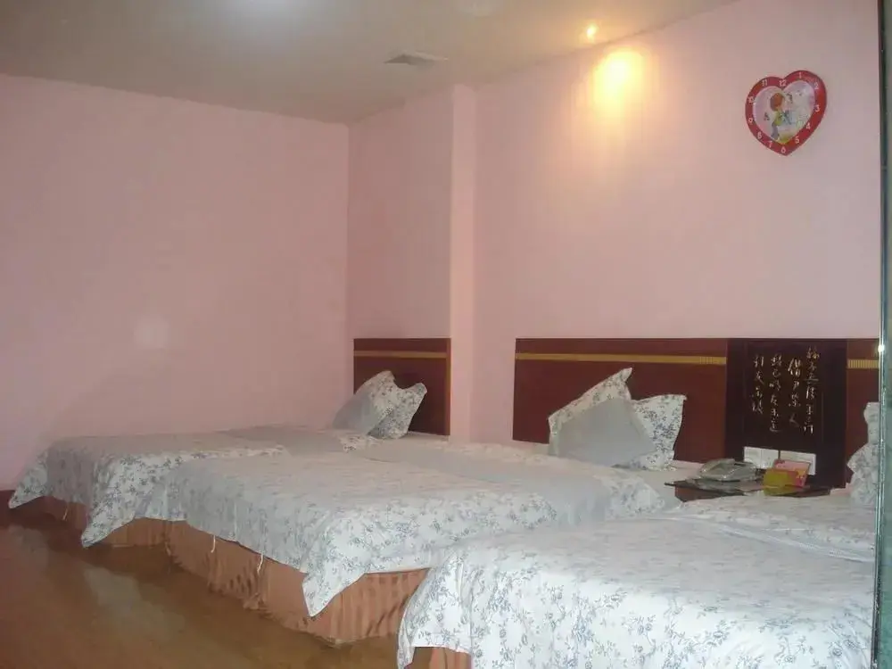 Дунъин: Dongying Shang 's Bauhinia Business Hotel