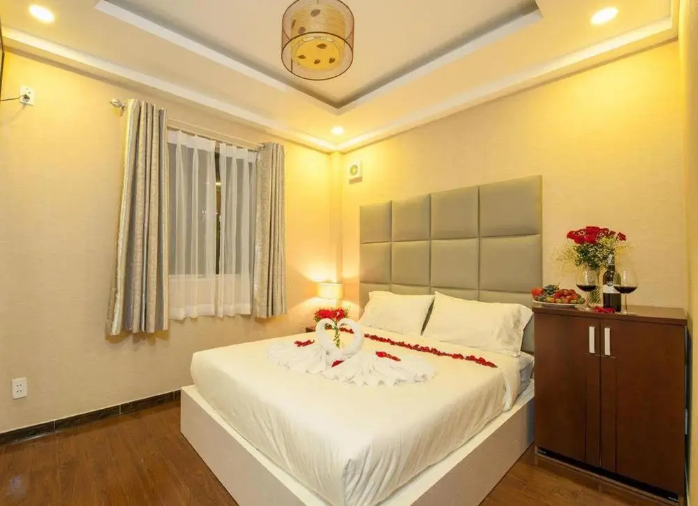 Saigon Crystal Hotel — фото 1