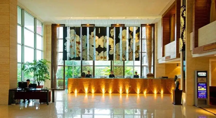 Ban Shan Hotel - Yichang — фото 1