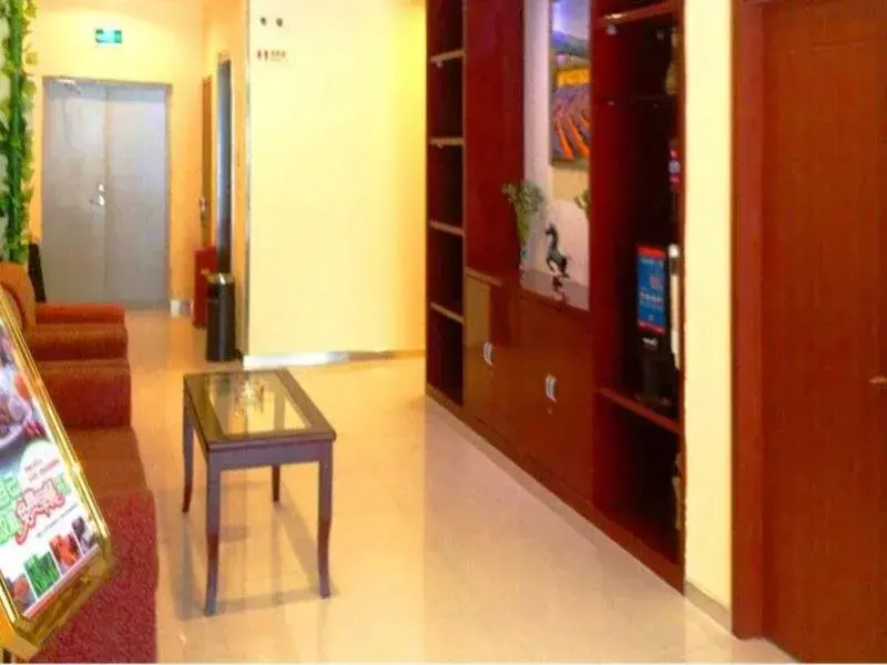Чанчунь: Hanting Hotel Changchun Hongqi Street