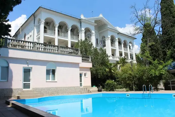 Ялта: Sevastopol Hotel