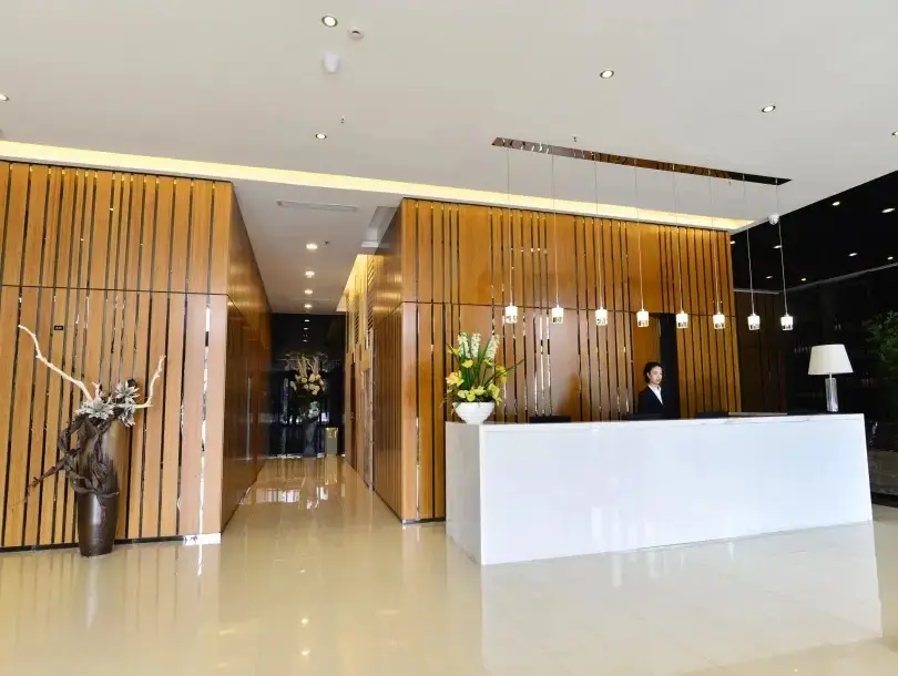 Чэнду: Chengdu Yiqiao Hotel