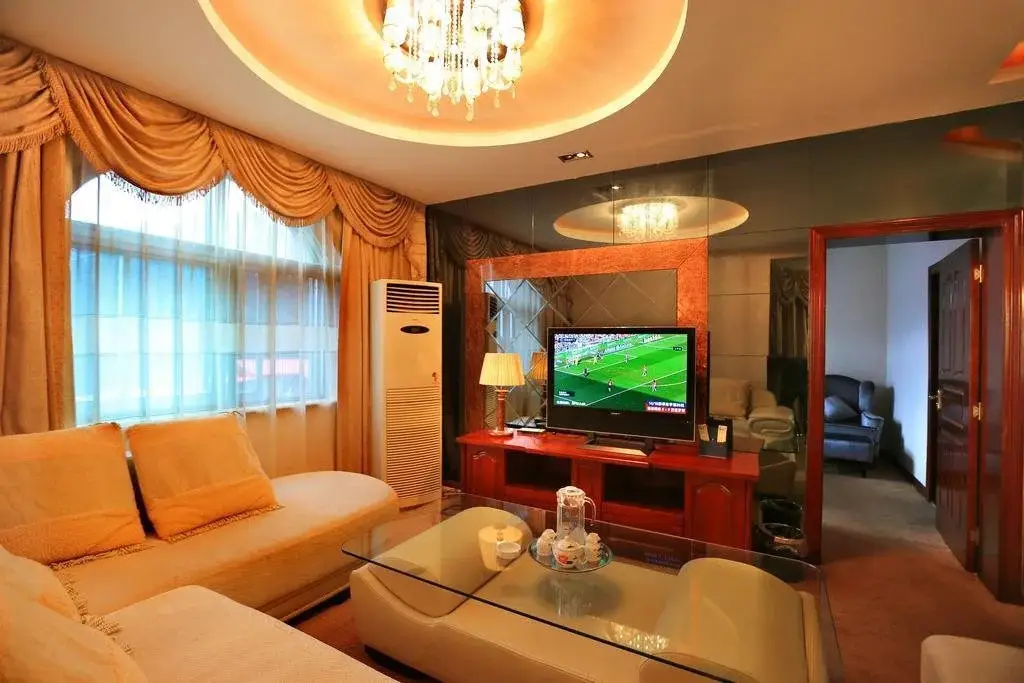 Цзюцзян: Xinhui International Hotel