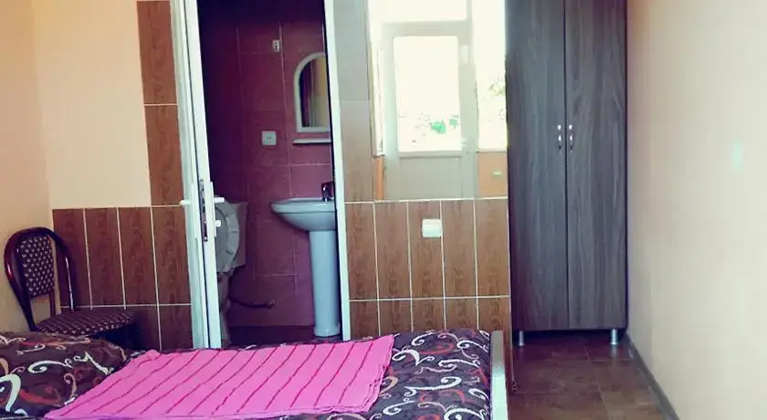 Кобулети: Guest House on Rustaveli 205
