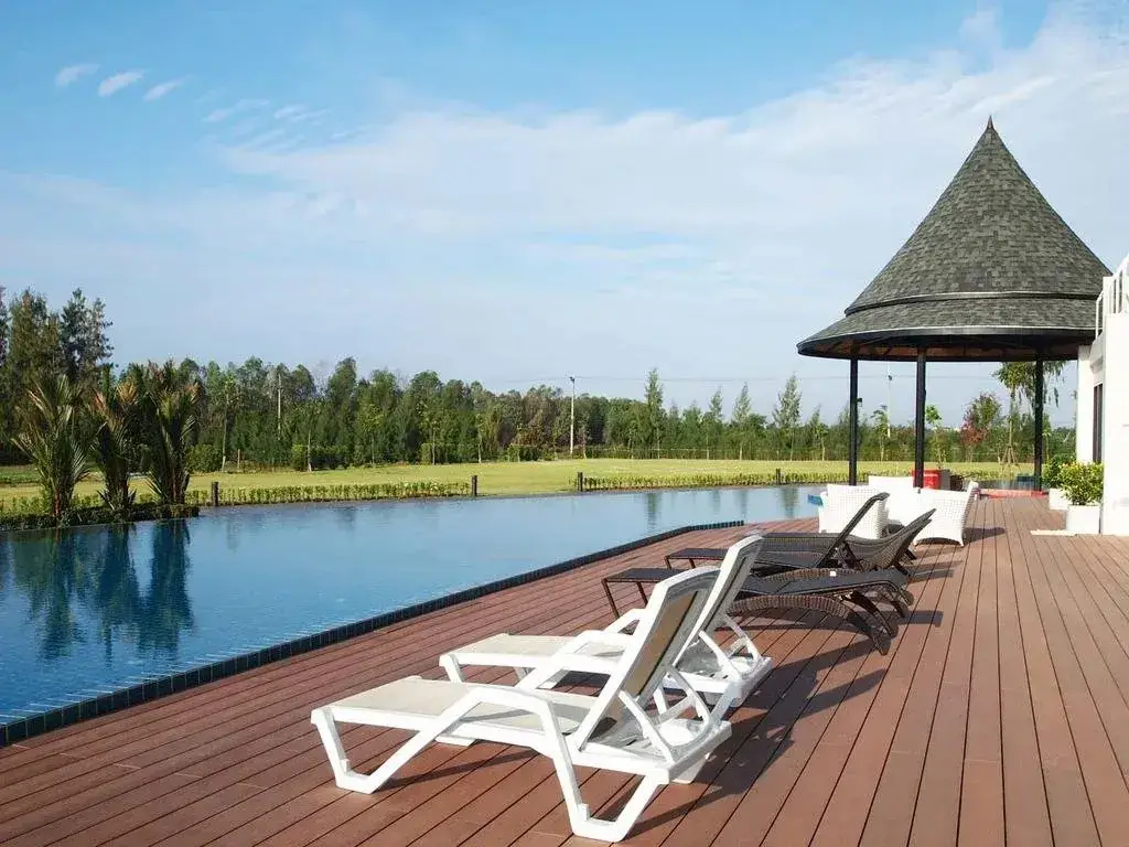 Sunrise Lagoon Hotel And Golf — фото 1