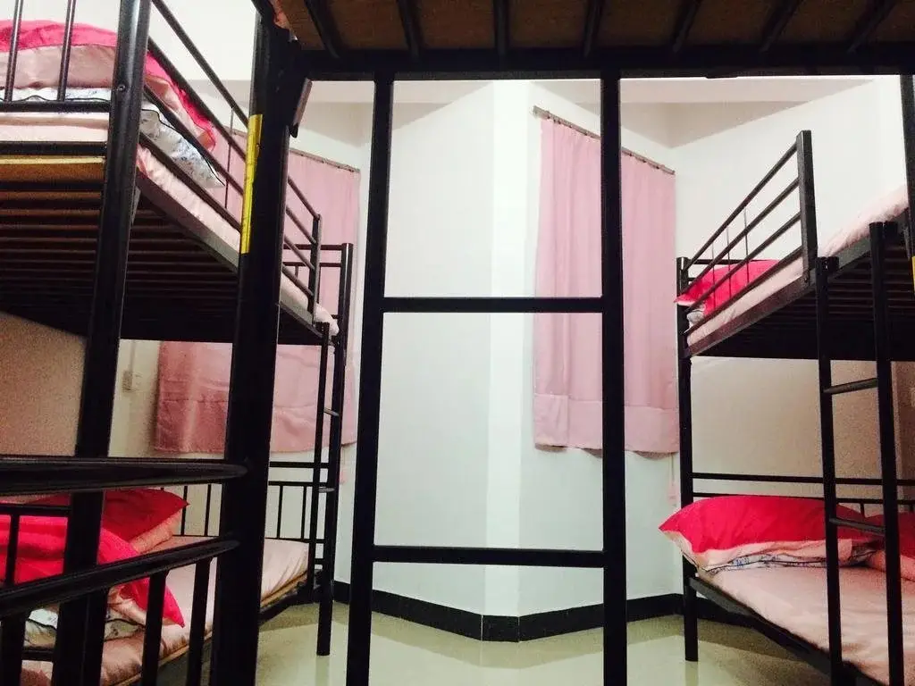 Гуанчжоу: Long Island Hostel