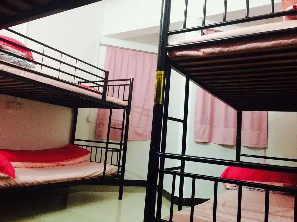 Гуанчжоу: Long Island Hostel