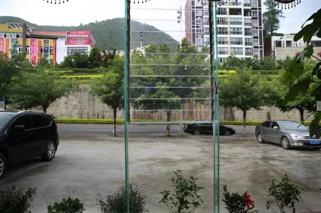 Дали: View Grand Hotel
