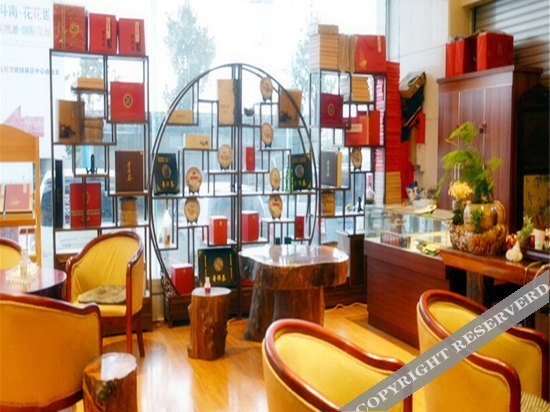Куньмин: Ji Hotel (Kunming Chenggong Dounan Flower Market)