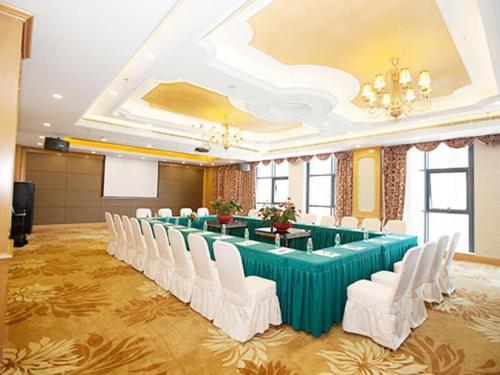 Нанкин: Vienna International Hotel (Nanjing Tangshan Hot Spring Resort)