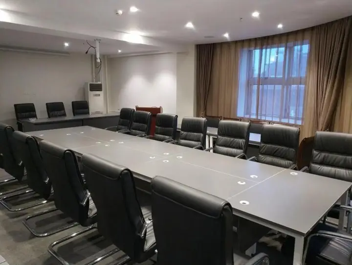 Сиань: HanTing Hotel (Xi'an Fengdong New District Jianzhang Road)