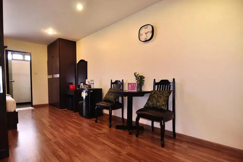 Бангкок: ZenRooms Boss Prakanong