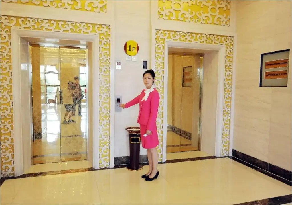 Харбин: Guanghan Hotel - Harbin