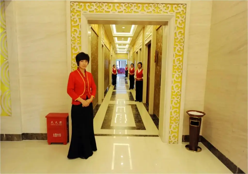 Харбин: Guanghan Hotel - Harbin