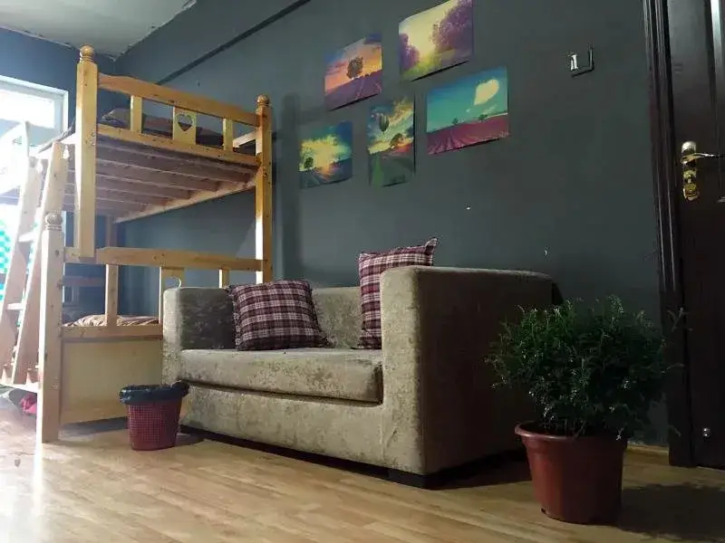 Чэнду: Chengdu Tribe Youth Hostel