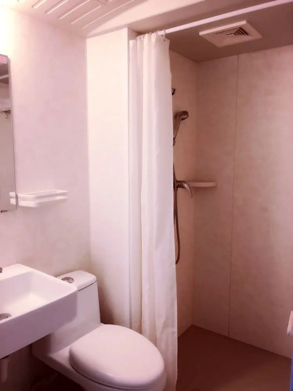 Сиань: Runjia Qinshang Hotel (Xi'an Air Force Engineering University Changlepo Metro Station)