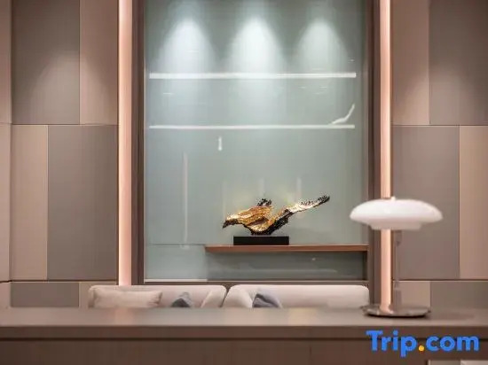 Циндао: World Hotel (Qingdao Stone Old Beach International Convention and Exhibition Center)