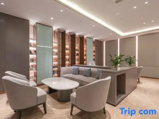 Циндао: World Hotel (Qingdao Stone Old Beach International Convention and Exhibition Center)