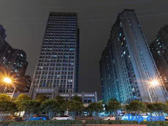 Baili Aishang Hotel (Wuhan Nanhu Poly Central Mansion) — фото 1