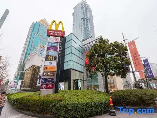 HongTai Hotel — фото 1