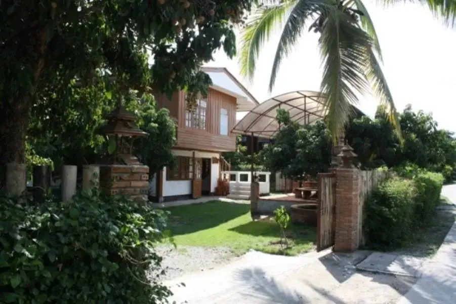 Сан-Патонг: Sanpatong Farm Stay