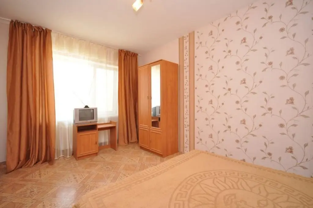 Судак: Guest House Viktoria