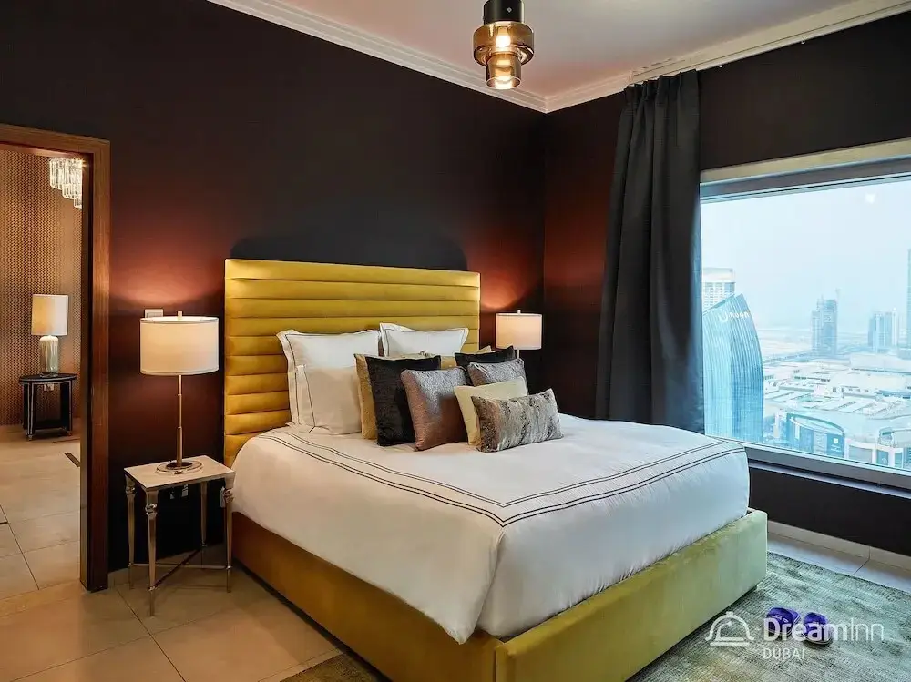 Дубай: 48 Burj Gate by Dream Inn