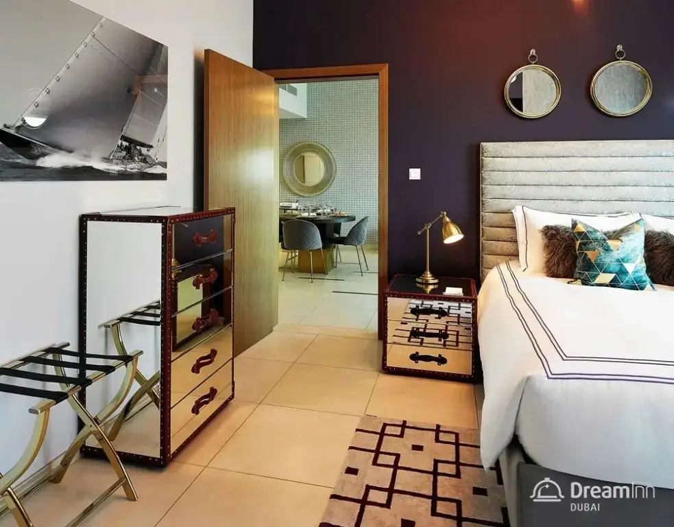 Дубай: 48 Burj Gate by Dream Inn