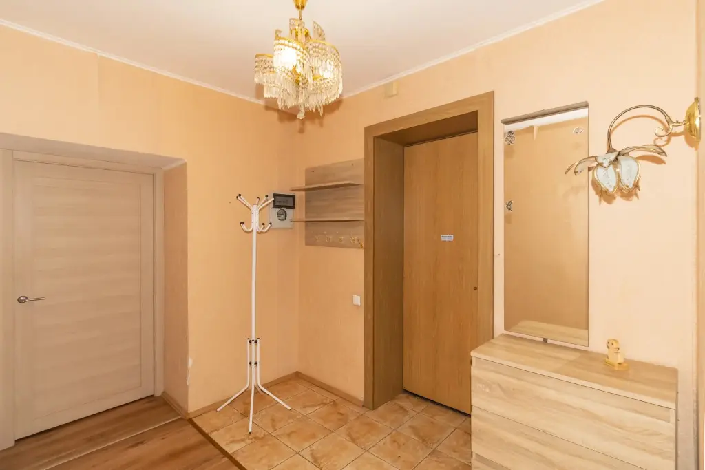 Челябинск: Квартира в Центре