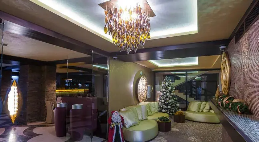 Эсто-Садок: Villa Adriano